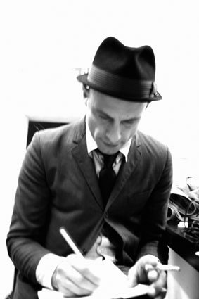 227587_132687703473205_4440783_n