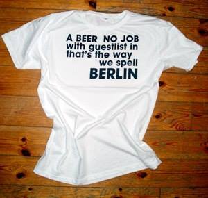 Seine ontai Shirts sind 'so Berlin'. Könnt ihr kaufen - wenn ihr auch mal ein bisschen geil aussehen wollt